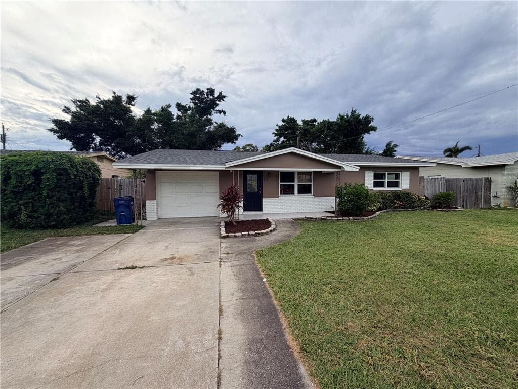 8514 108TH STREET SEMINOLE, FL 33772