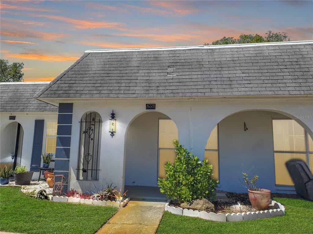 4229 REDCLIFF PLACE NEW PORT RICHEY, FL 34652
