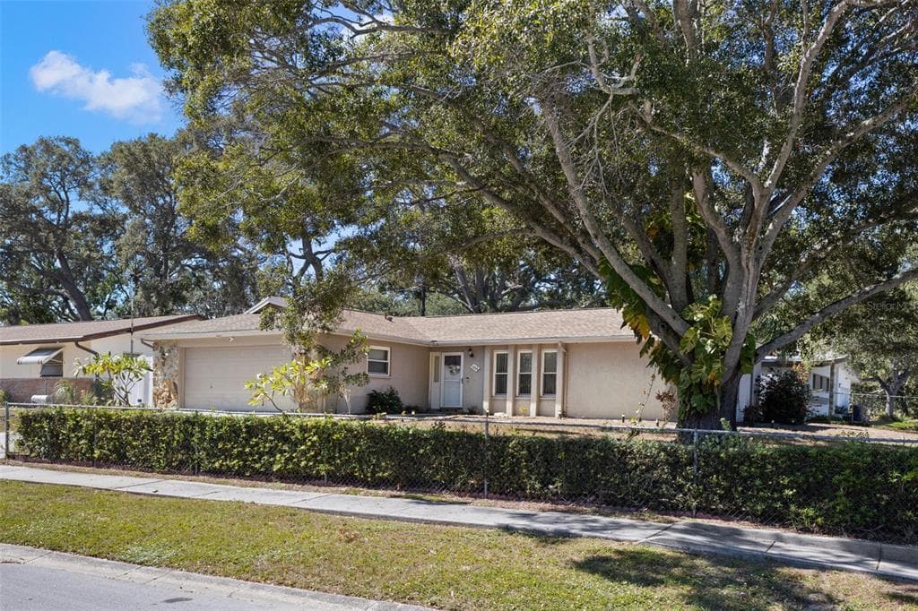 1956 BARBARA AVENUE CLEARWATER, FL 33755