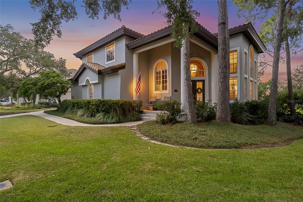 700 SAND PINE DRIVE NE ST PETERSBURG, FL 33703