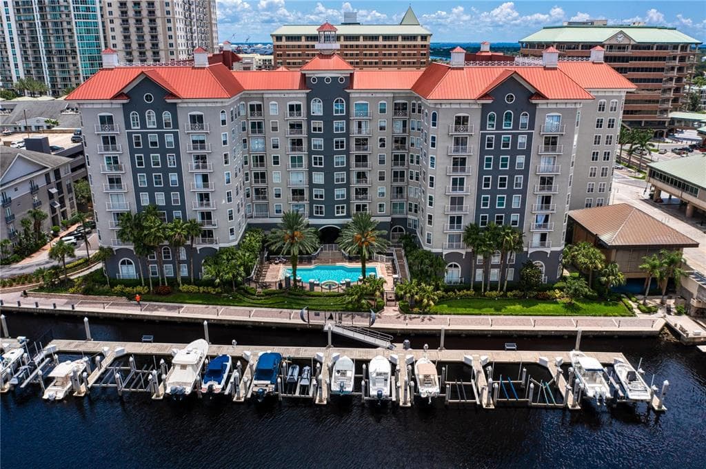 700 S HARBOUR ISLAND BOULEVARD UNIT 704 TAMPA, FL 33602