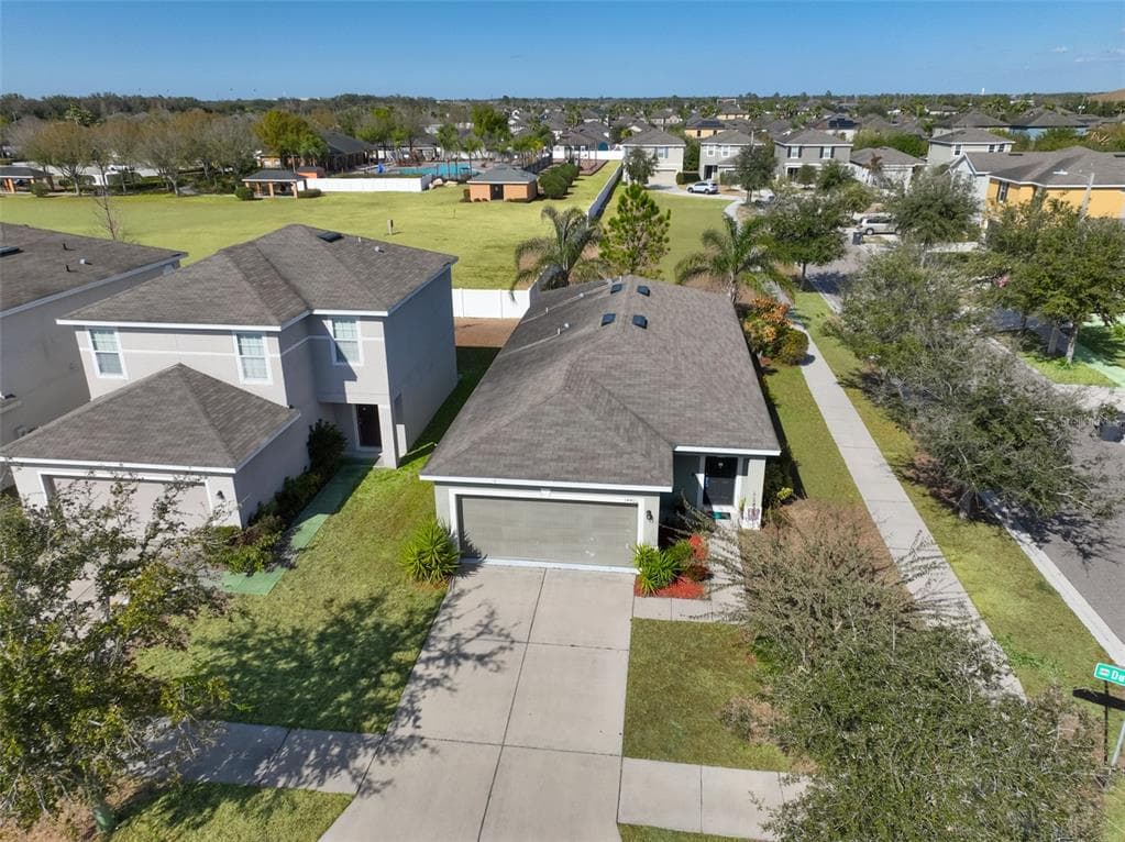 14401 DUNROBIN DRIVE WIMAUMA, FL 33598