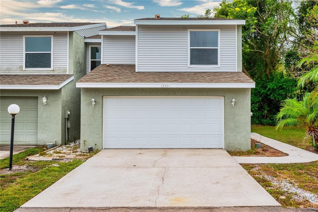 13301 ARENA PLACE TAMPA, FL 33612