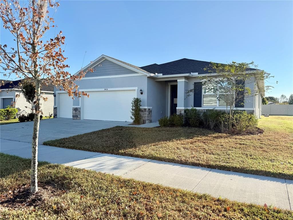 9435 SANDERS PARK PLACE SEFFNER, FL 33584