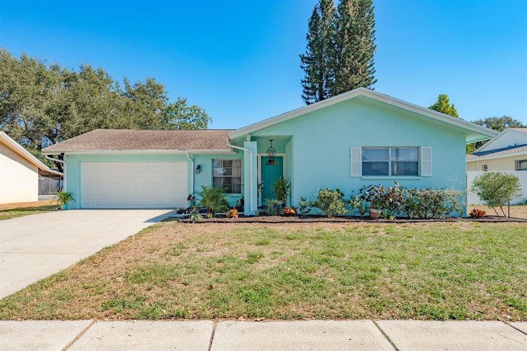2540 SOUTHPOINTE DRIVE DUNEDIN, FL 34698
