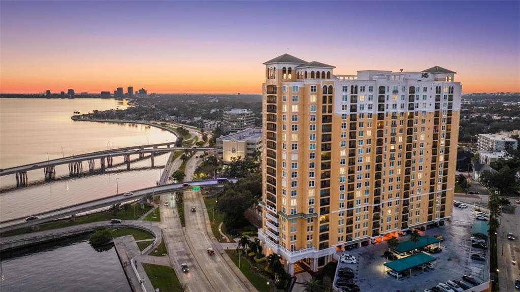 345 BAYSHORE BOULEVARD UNIT 305 TAMPA, FL 33606