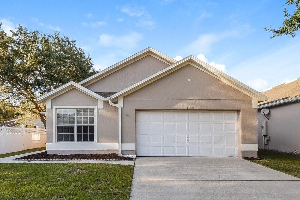 13621 MEADOWPARK AVENUE ORLANDO, FL 32826