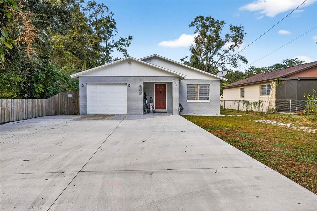 3710 E HAMILTON AVENUE TAMPA, FL 33604