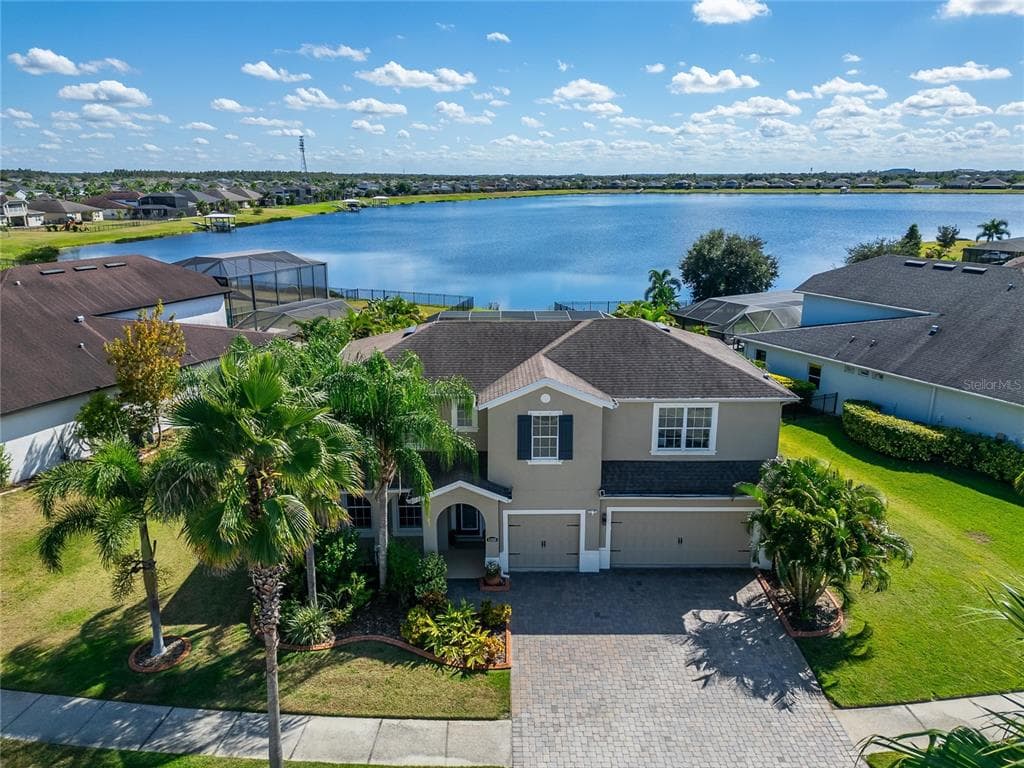 11525 LAKE LUCAYA DRIVE RIVERVIEW, FL 33579