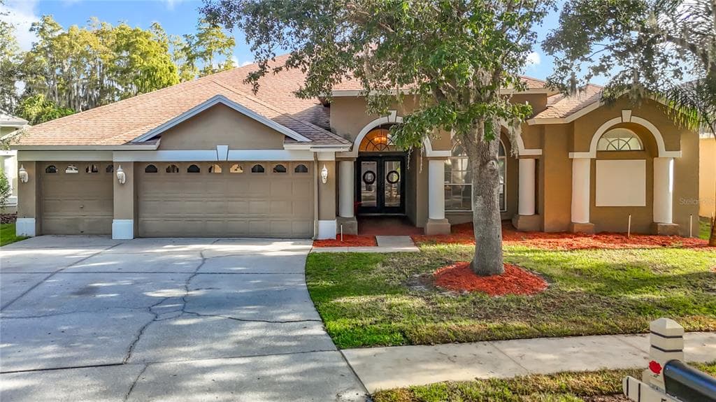 5105 LADY ROSE COURT LUTZ, FL 33558