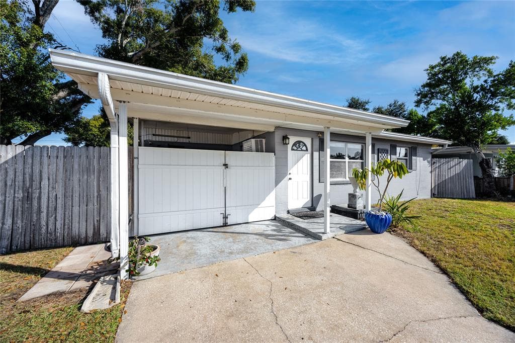 10595 118TH AVENUE LARGO, FL 33773