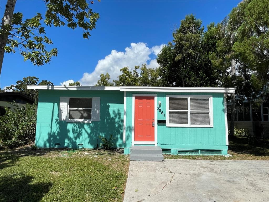 3861 11TH AVENUE S ST PETERSBURG, FL 33711