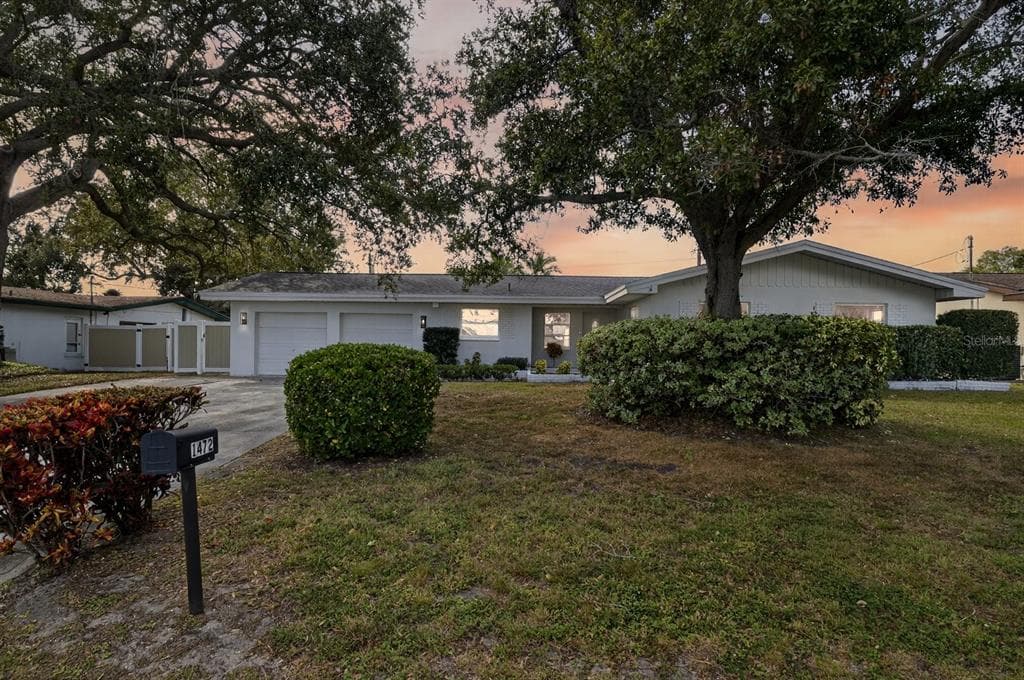 1472 HUNTER LANE