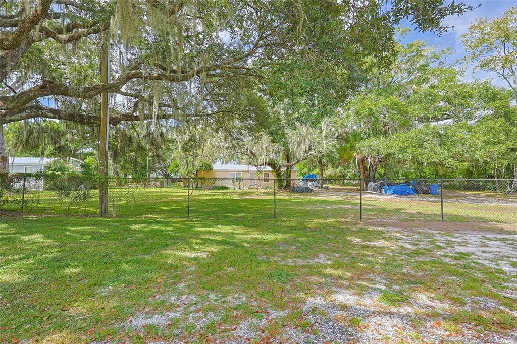 1329 WILKINSON DRIVE
