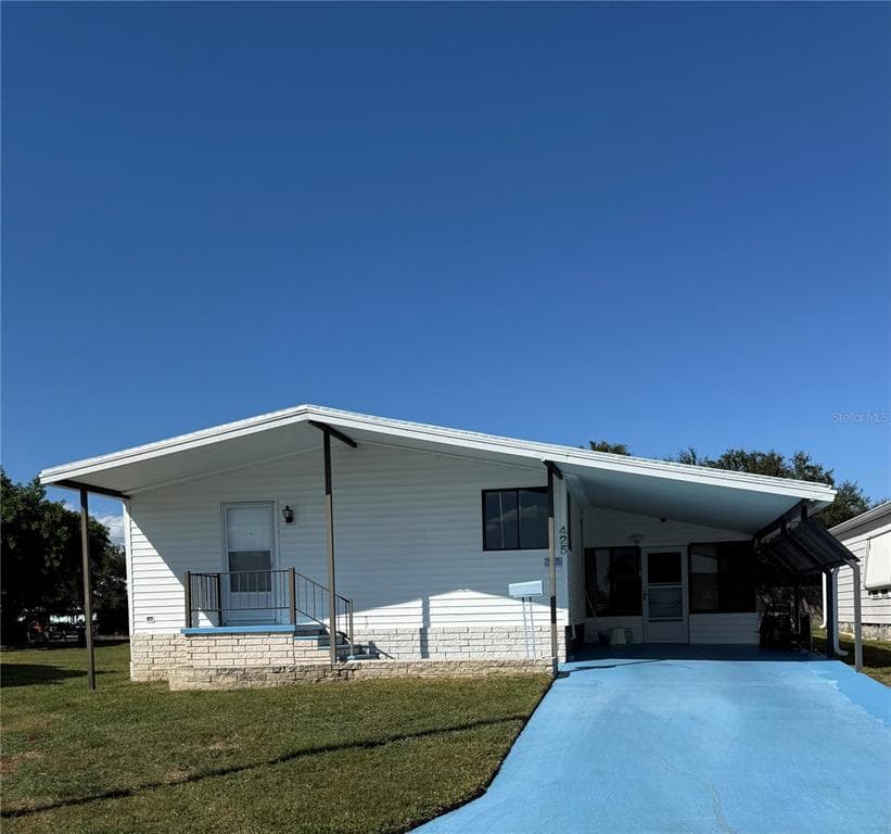 82425 NEW CIRCLE DRIVE N PINELLAS PARK, FL 33781