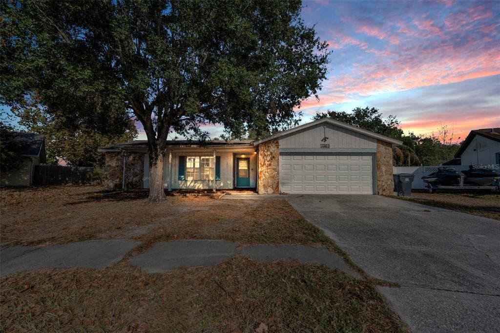 1360 FOXBORO DRIVE BRANDON, FL 33511