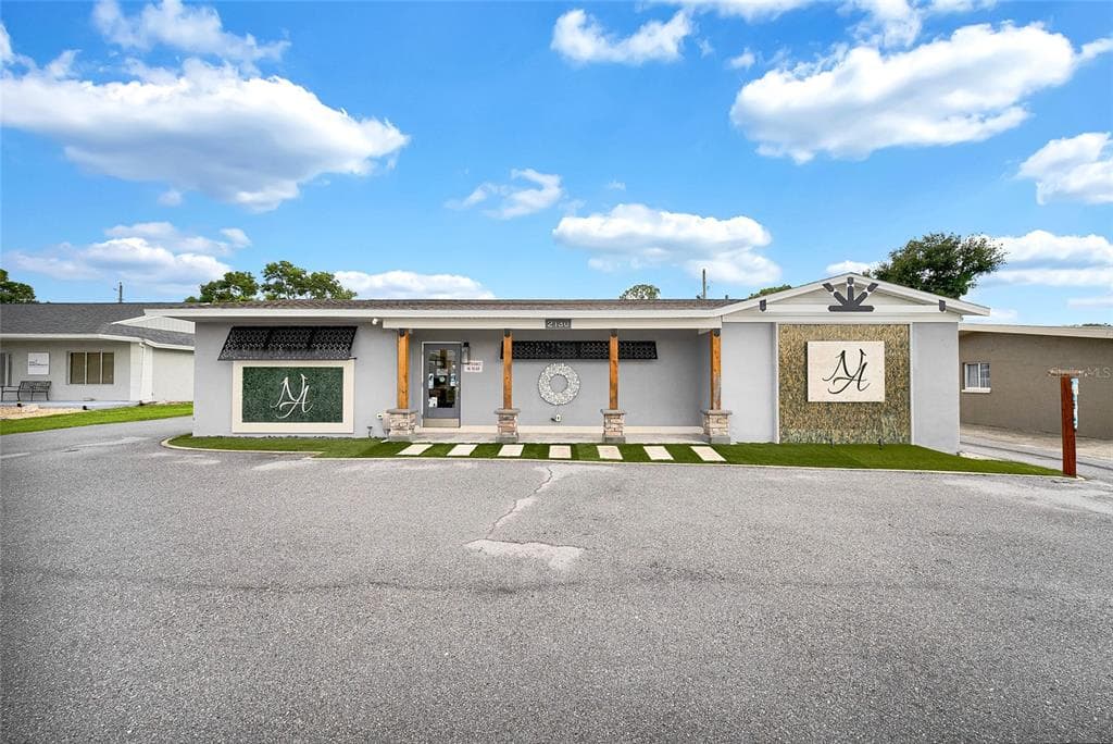 2130 W BAY DRIVE LARGO, FL 33770
