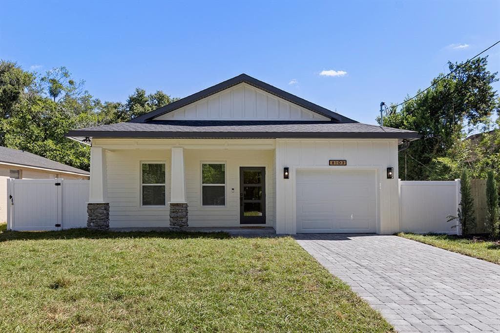 8103 N KLONDYKE STREET TAMPA, FL 33604