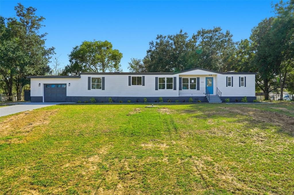 9744 SILVERBEND DRIVE DADE CITY, FL 33525