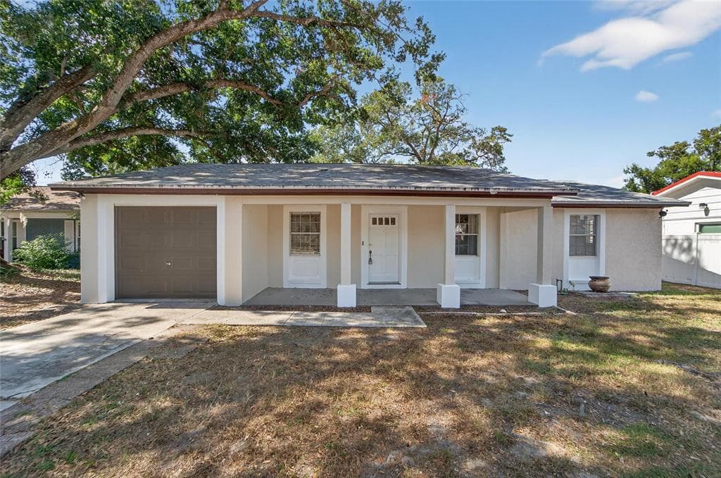 1712 VILLAGE COURT BRANDON, FL 33511