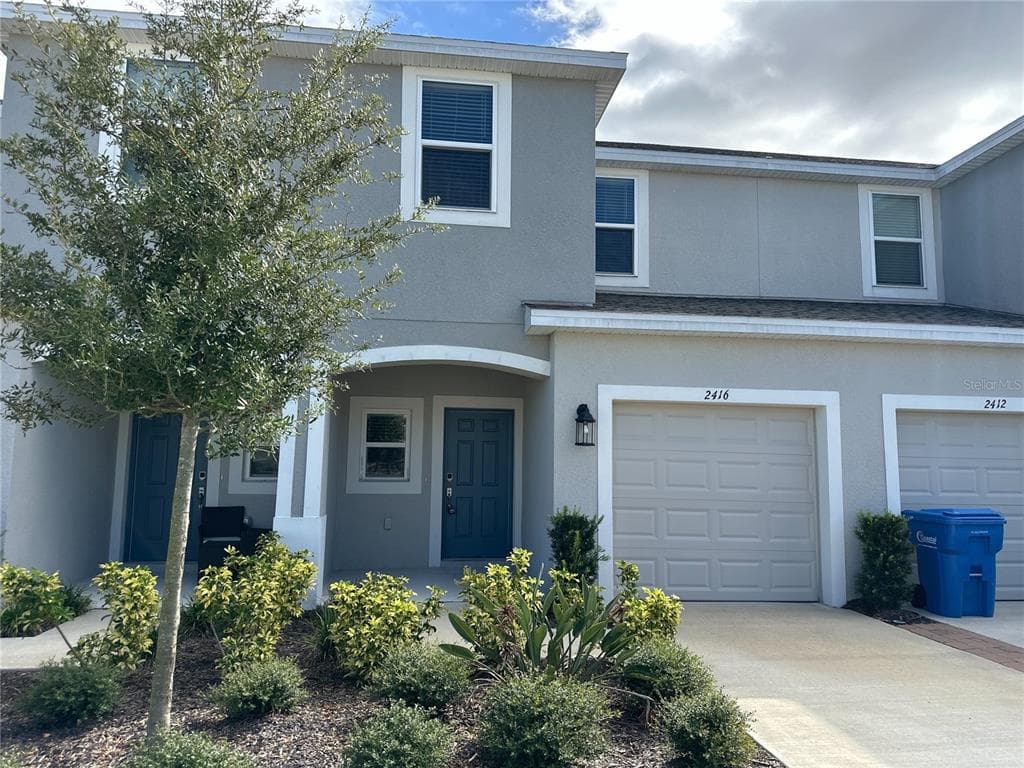 2416 PARAVANE WAY WESLEY CHAPEL, FL 33543