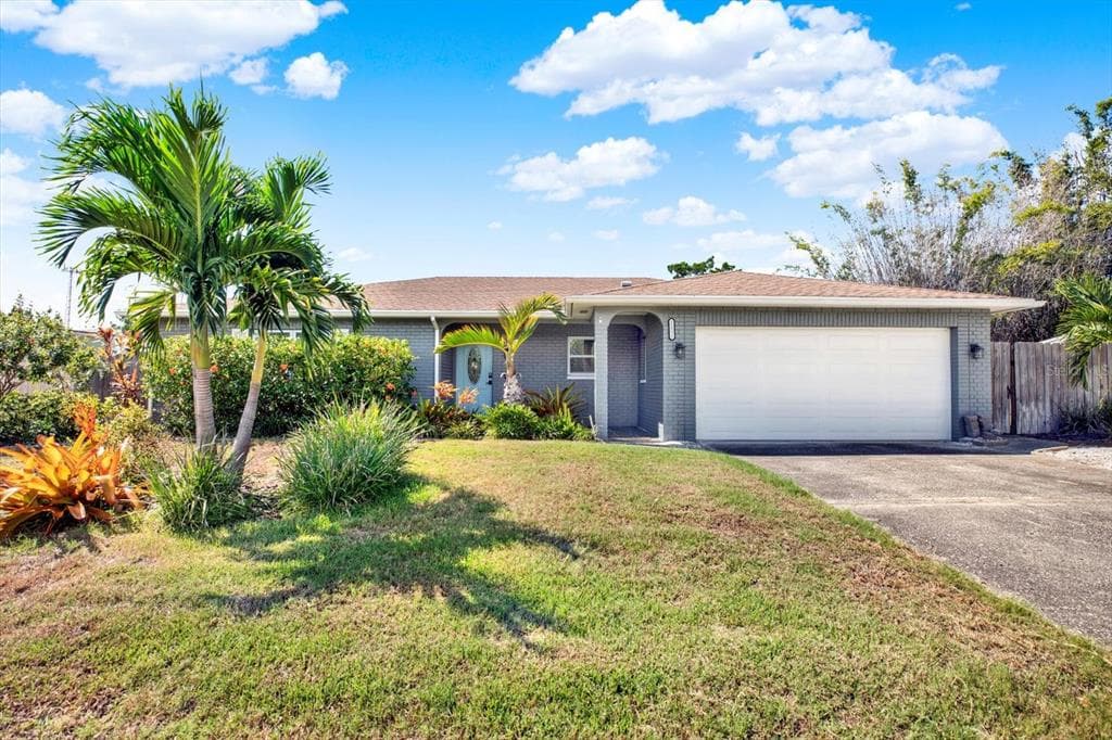 11551 119TH TERRACE LARGO, FL 33778