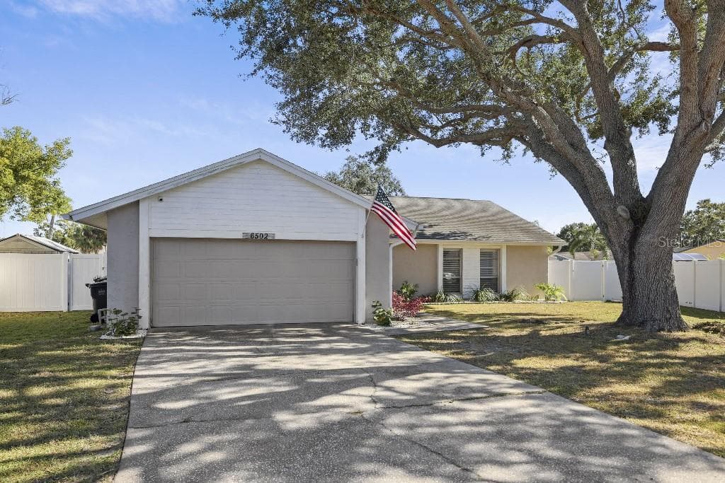 6502 RANGER DRIVE TAMPA, FL 33615
