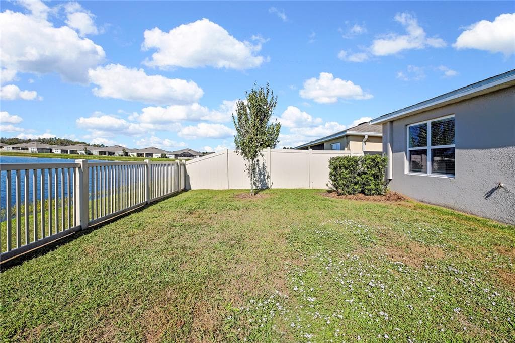18184 TURNING LEAF CIRCLE LAND O LAKES, FL 34638
