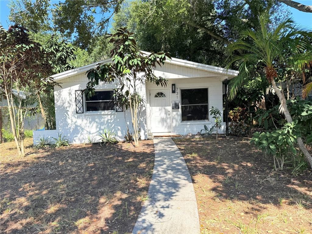 731 71ST AVENUE N ST PETERSBURG, FL 33702