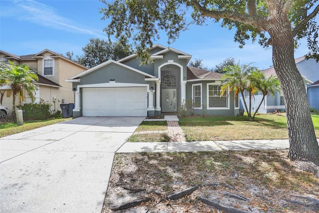 9047 EGRET COVE CIRCLE RIVERVIEW, FL 33578
