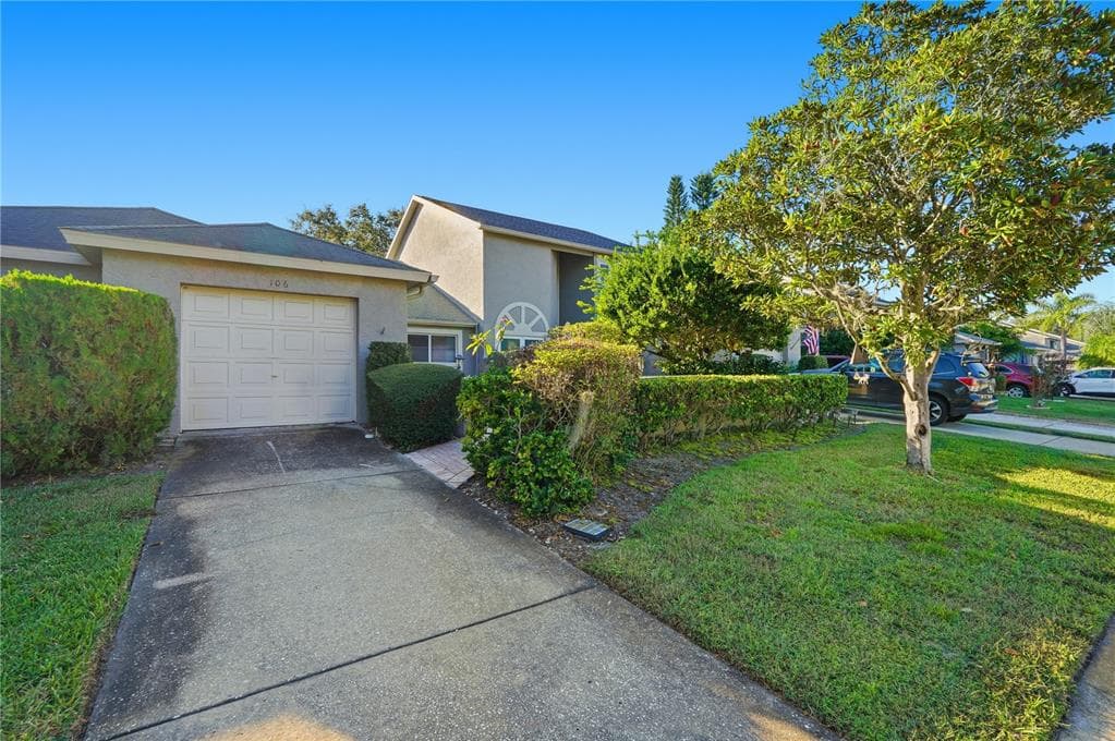 106 HUNTER COURT PALM HARBOR, FL 34684