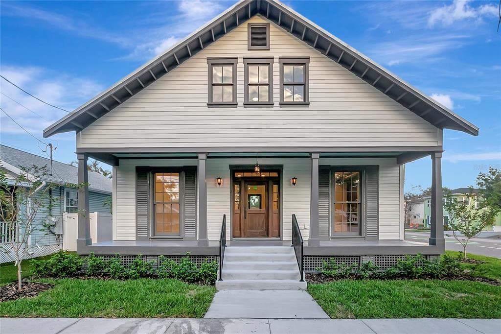 2111 W CLEVELAND STREET TAMPA, FL 33606