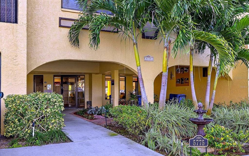5775 PARK STREET N UNIT 311