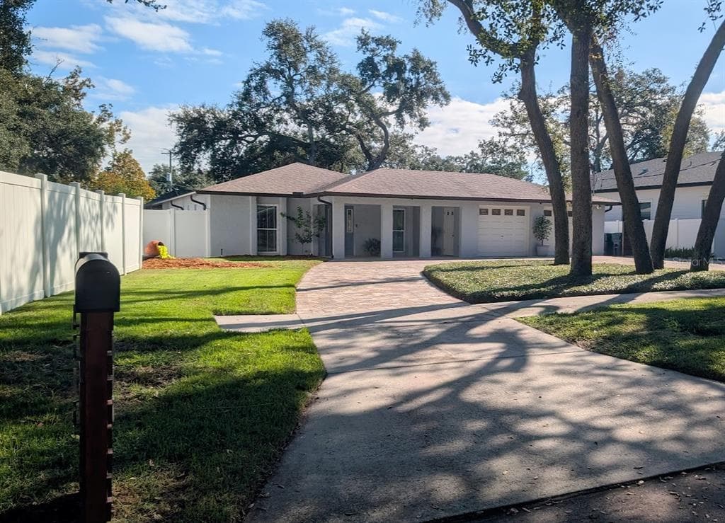 6212 S MAIN AVENUE TAMPA, FL 33611