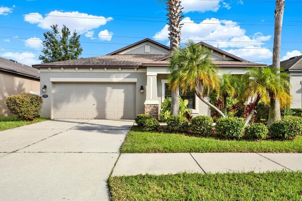 4706 WOODS LANDING LANE TAMPA, FL 33619