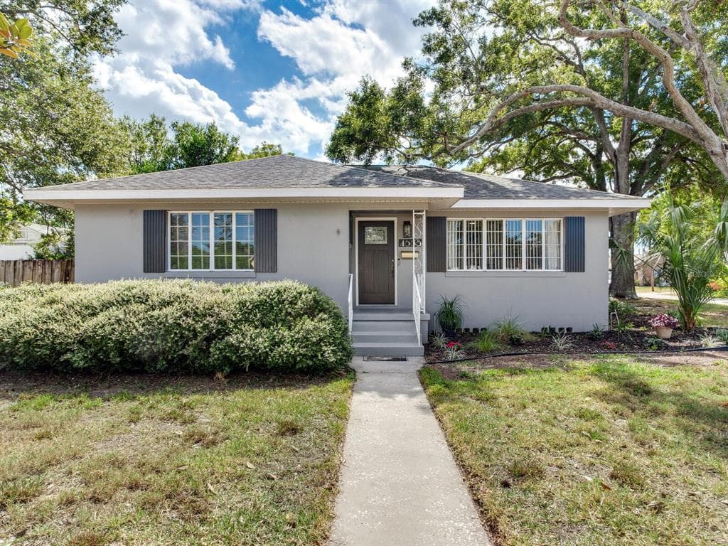 4688 8TH AVENUE N ST PETERSBURG, FL 33713