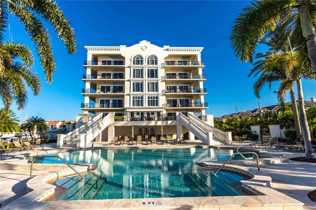 202 WINDWARD PASSAGE UNIT 603