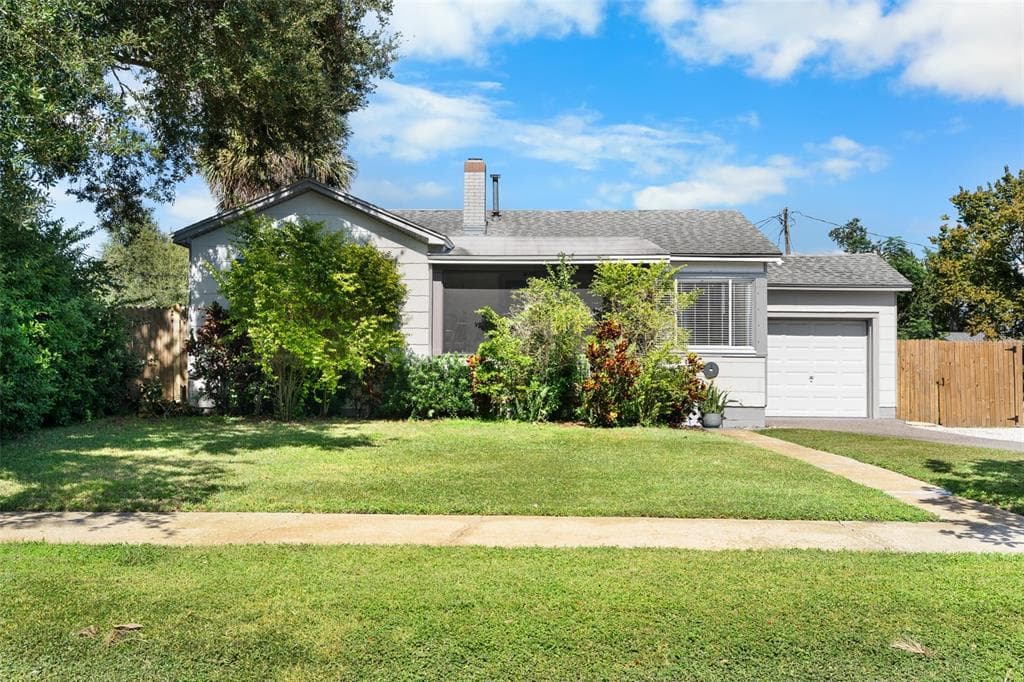 1535 35TH AVENUE N ST PETERSBURG, FL 33704