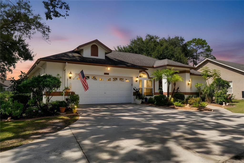 22938 STERLING MANOR LOOP LUTZ, FL 33549