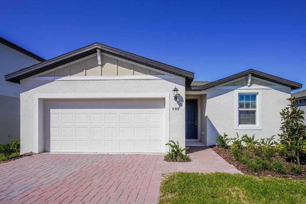 588 SUN WARBLER WAY ST CLOUD, FL 34771