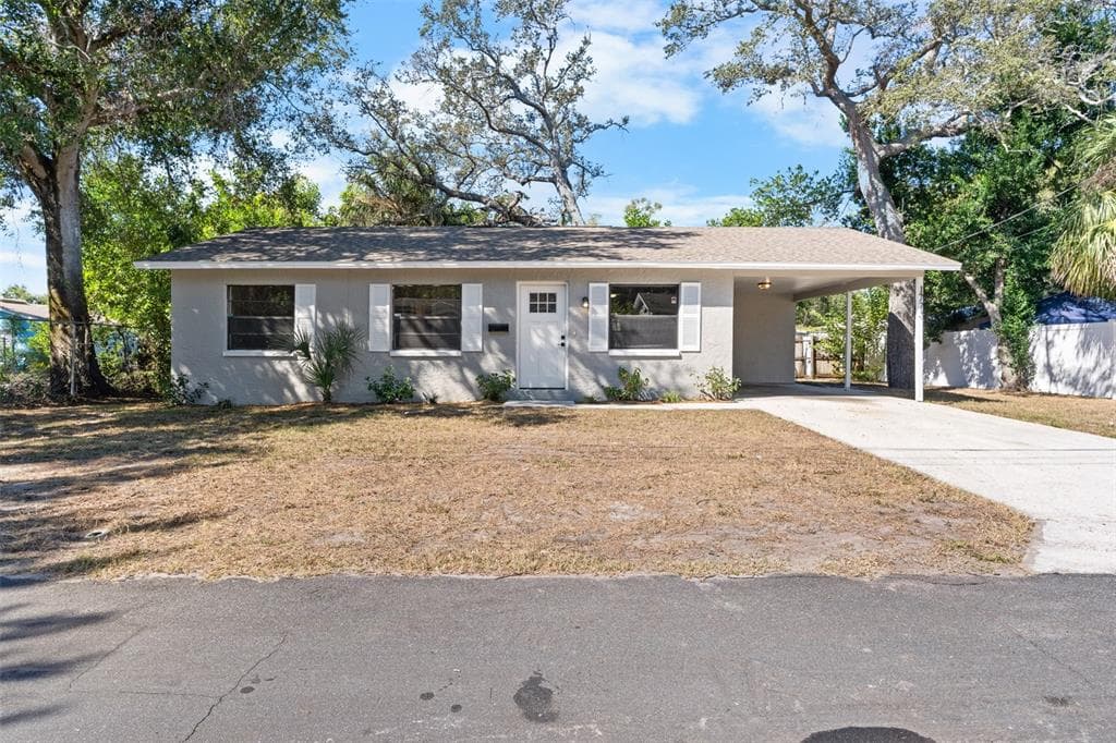 1773 TIFTON TERRACE S ST PETERSBURG, FL 33711