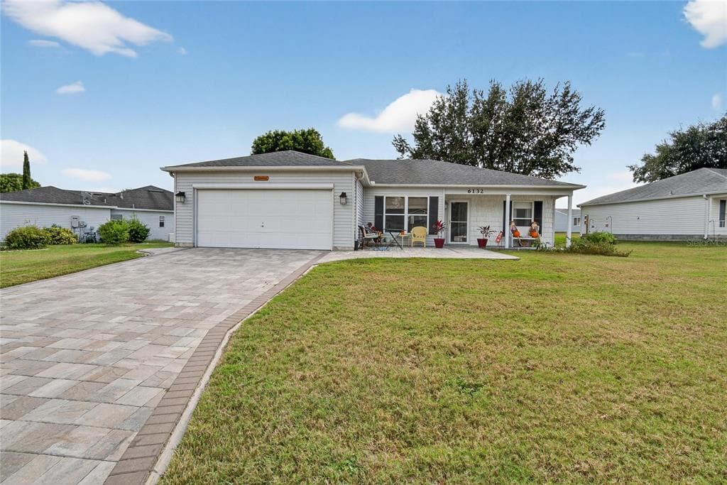 6132 MAGPIE DRIVE LAKELAND, FL 33809