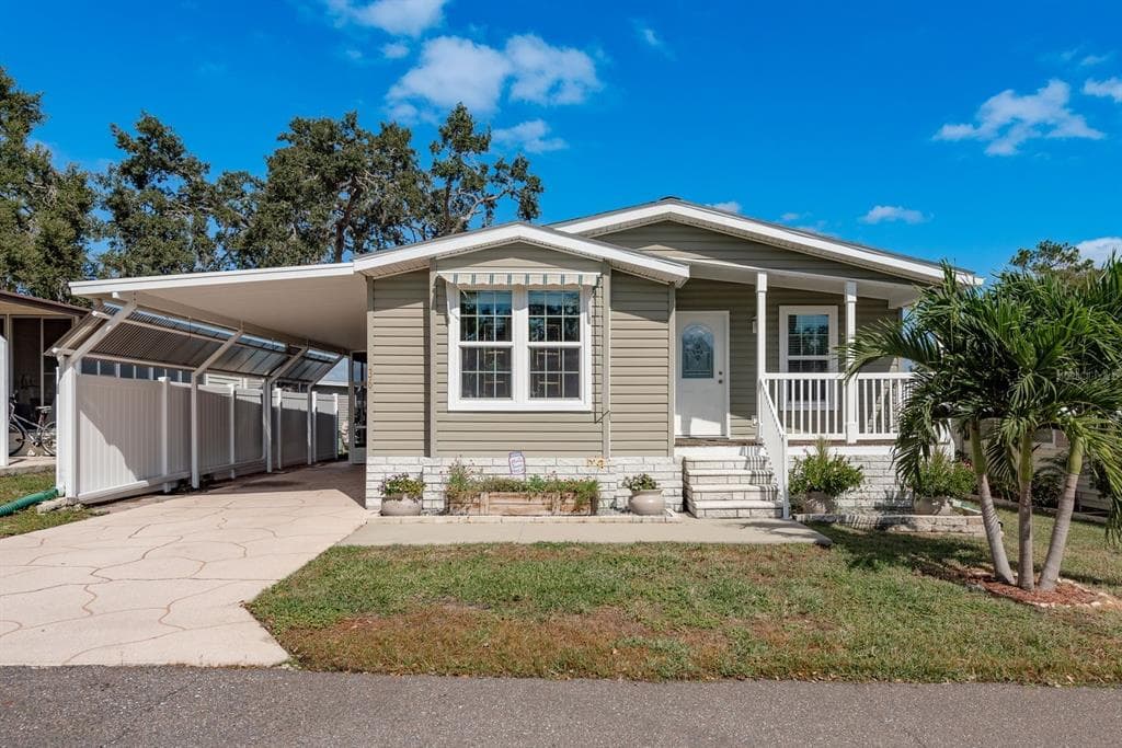 36 NEW FAWN COURT UNIT 34 SAFETY HARBOR, FL 34695