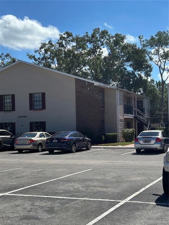 21032 VOYAGER BOULEVARD UNIT 3 LAND O LAKES, FL 34638