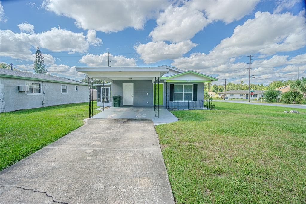 2020 BASSEDENA CIRCLE W LAKELAND, FL 33805