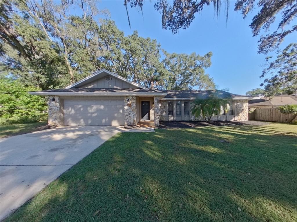 5163 TALLOW WOOD COURT ORLANDO, FL 32808