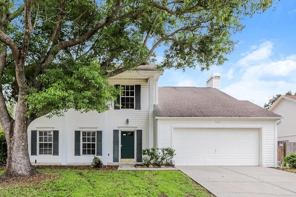 2601 BERRYVINE PLACE VALRICO, FL 33596
