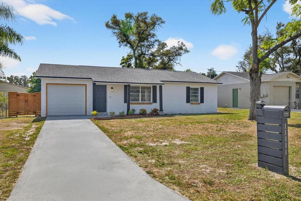 11111 MAHIN LANE RIVERVIEW, FL 33578