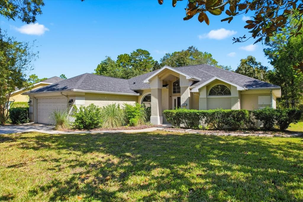 155 PINE STREET HOMOSASSA, FL 34446