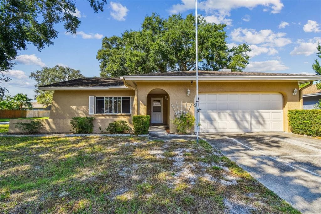 2102 GROVE VALLEY AVENUE PALM HARBOR, FL 34683